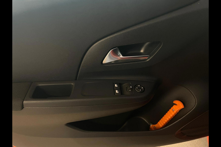 Opel Corsa 1.2 Edition AIRCO NAVI VIA APP BLUETOOTH ELEK RAMEN 6 VERSN VELGEN ELEK RAMEN CENT VERG ZEER NETTE AUTO
