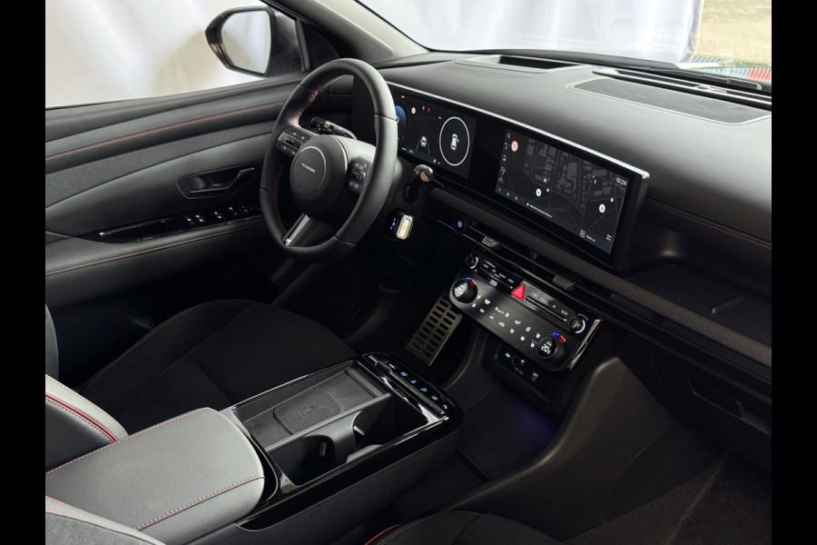 Hyundai Tucson NIEUWE AUTO 1.6 T-GDI PHEV N-LINE 360CAM ELEK.KLEP ELEK.STOEL MET GEHEUGEN VERWARMD/KOELING SUBWOOFER 19" LMV ZWARTE HEMEL STUUR PLUG IN HYBRIDE
