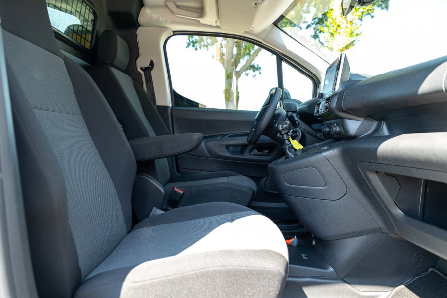 Peugeot Partner 1.2 PureTech 110 PK Premium Airco I Parkeersensoren I CarPlay I Android I Cruise I Navigatie I NAP
