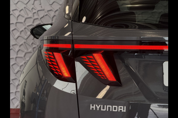Hyundai Tucson NIEUW 1.6 T-GDI PHEV N-LINE 360°CAMERA ELEK.KLEP ELEK.STOEL MEMORY VERWARMD/GEKOELD SUBWOOFER 19" LMV ZWARTE HEMEL STUURVERW. PLUG IN HYBRIDE