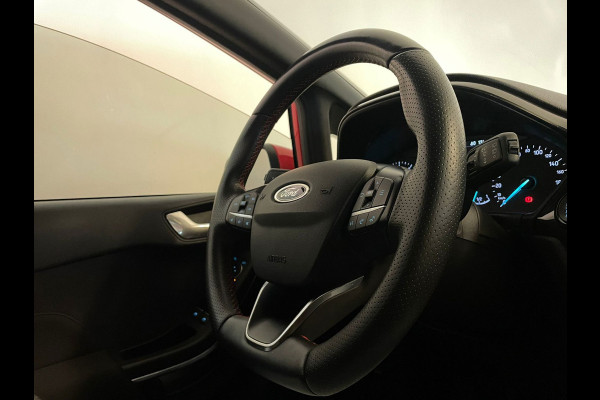 Ford Fiesta 1.0 EcoBoost ST-Line AIRCO CRUISE BLUETOOTH MULTISTUUR PARKEERSENSOREN PRIVACYGLAS VELGEN ZEER NETTE AUTO