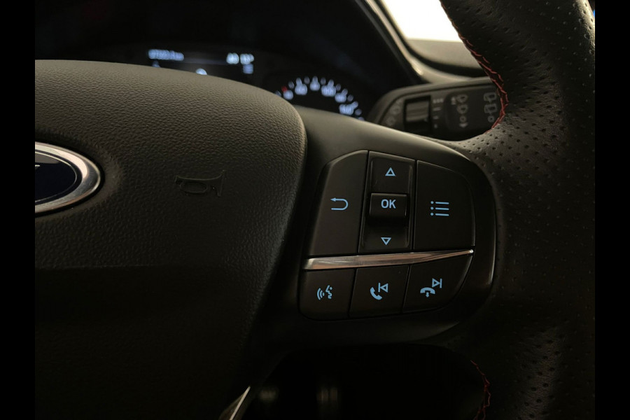 Ford Fiesta 1.0 EcoBoost ST-Line AIRCO CRUISE BLUETOOTH MULTISTUUR PARKEERSENSOREN PRIVACYGLAS VELGEN ZEER NETTE AUTO