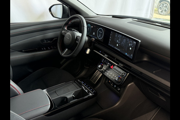 Hyundai Tucson NIEUWE AUTO 1.6 T-GDI PHEV N-LINE 360.CAMERA ELEK.KLEP ELEK.STOEL/GEHEUGEN VERWARMD/KOELING SUBWFR 19"LMV ZWARTE HEMEL STUURVERW PLUG IN HYBRIDE