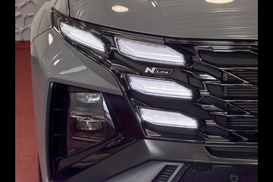 Hyundai Tucson NIEUWE AUTO 1.6 T-GDI PHEV N-LINE 360.CAMERA ELEK.KLEP ELEK.STOEL/GEHEUGEN VERWARMD/KOELING SUBWFR 19"LMV ZWARTE HEMEL STUURVERW PLUG IN HYBRIDE