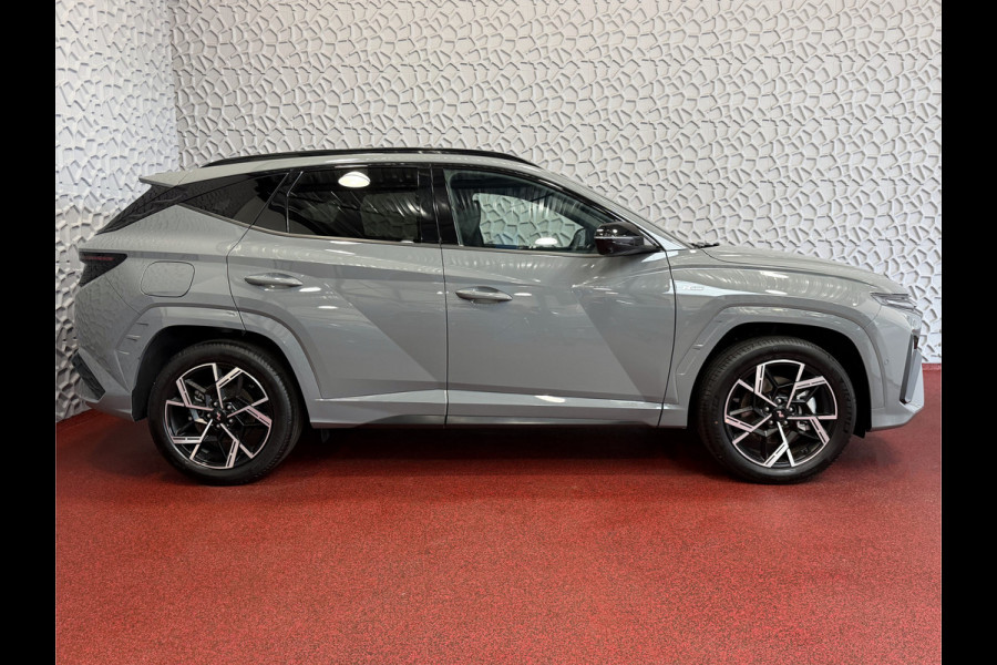 Hyundai Tucson NIEUWE AUTO 1.6 T-GDI PHEV N-LINE 360.CAMERA ELEK.KLEP ELEK.STOEL/GEHEUGEN VERWARMD/KOELING SUBWFR 19"LMV ZWARTE HEMEL STUURVERW PLUG IN HYBRIDE