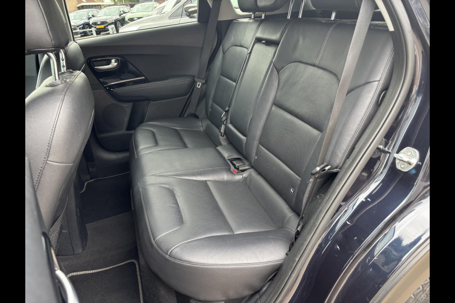 Kia Niro 1.6 GDi Hybrid BusinessLine 141pk Trekhaak | Lederen Bekleding  | Navigatie | Achteruitrijcamera | Adaptieve Cruise control