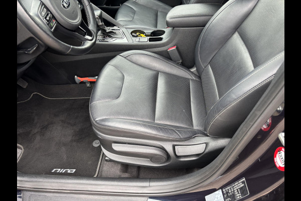 Kia Niro 1.6 GDi Hybrid BusinessLine 141pk Trekhaak | Lederen Bekleding  | Navigatie | Achteruitrijcamera | Adaptieve Cruise control