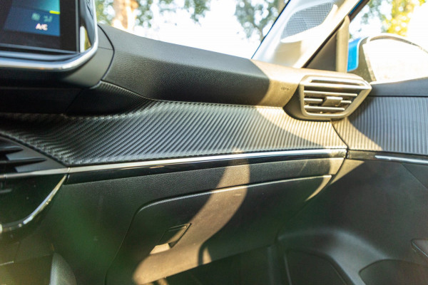 Peugeot e-208 EV Allure 50 kWh Soh 83% I Led I Half leder I Sfeerverlichting I Camera I Android I CarPlay I NL Auto I NAP