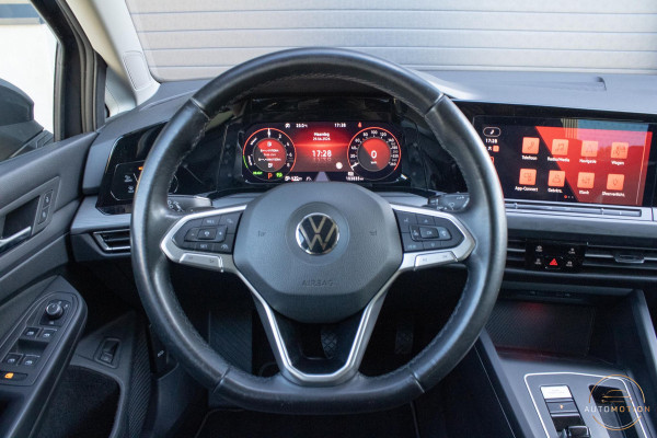 Volkswagen Golf 1.4 eHybrid Style Camera Elektrische stoelen Massage ACC
