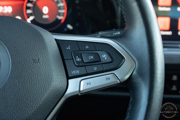 Volkswagen Golf 1.4 eHybrid Style Camera Elektrische stoelen Massage ACC
