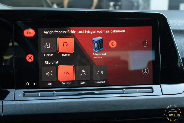 Volkswagen Golf 1.4 eHybrid Style Camera Elektrische stoelen Massage ACC