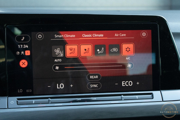 Volkswagen Golf 1.4 eHybrid Style Camera Elektrische stoelen Massage ACC