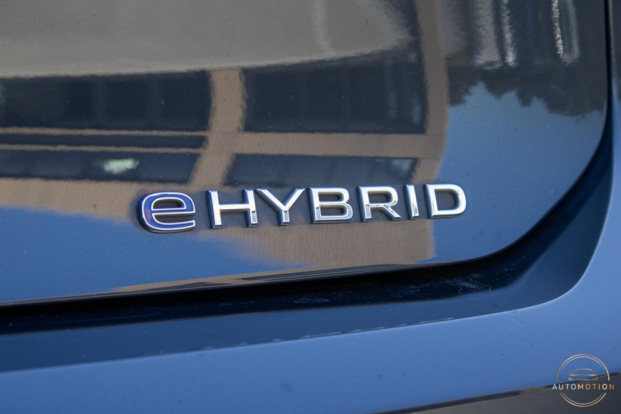 Volkswagen Golf 1.4 eHybrid Style Camera Elektrische stoelen Massage ACC