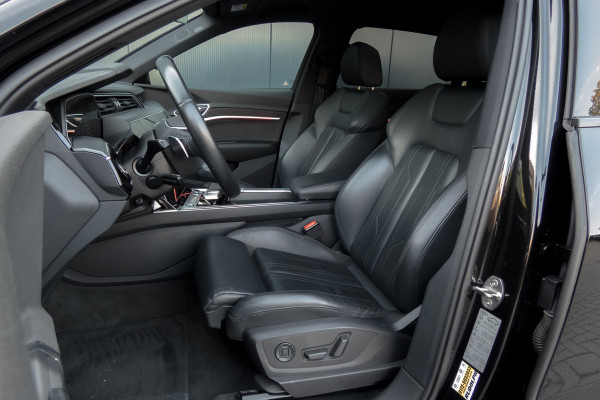 Audi e-tron E-tron 55 quattro advanced Pro Line Plus 95 kWh |SOH 90% | Trekhaak | Pano | ACC | B&O | Head Up