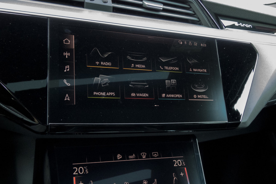 Audi e-tron E-tron 55 quattro advanced Pro Line Plus 95 kWh |SOH 90% | Trekhaak | Pano | ACC | B&O | Head Up