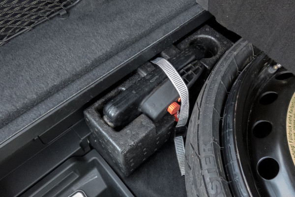 Audi e-tron E-tron 55 quattro advanced Pro Line Plus 95 kWh |SOH 90% | Trekhaak | Pano | ACC | B&O | Head Up