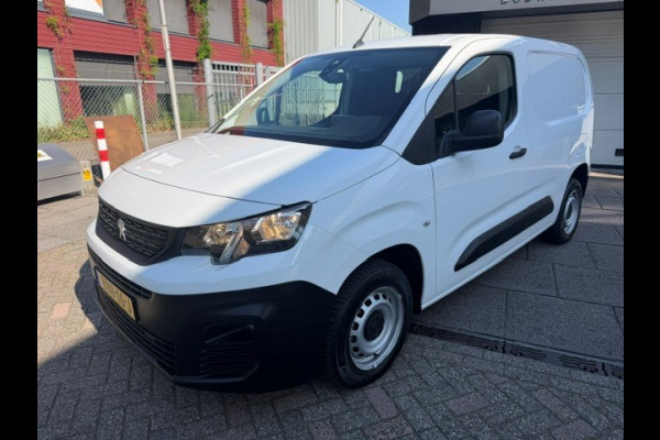 Peugeot Partner 1.5 BlueHDI Premium AIRCO I MULTIMEDIA I 1e EIGENAAR I COMPLETE ONDERHOUDSHISTORIE