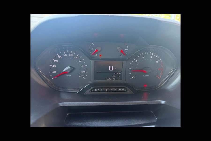 Peugeot Partner 1.5 BlueHDI Premium AIRCO I MULTIMEDIA I 1e EIGENAAR I COMPLETE ONDERHOUDSHISTORIE