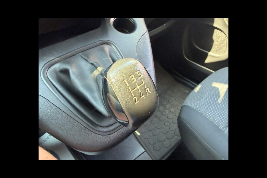 Peugeot Partner 1.5 BlueHDI Premium AIRCO I MULTIMEDIA I 1e EIGENAAR I COMPLETE ONDERHOUDSHISTORIE