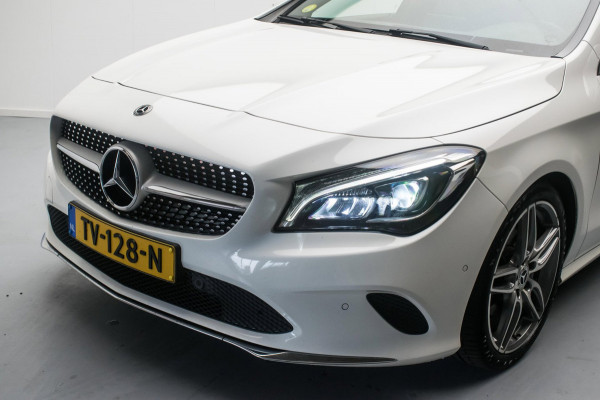 Mercedes-Benz CLA-Klasse Shooting Brake 180 D AMG Line Upgrade Edition Automaat NL-auto [ Full LED Camera Stoelverwarming ]