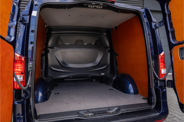 Mercedes-Benz Vito 114 CDI Lang DC -LED- Trek 2500kg -19''