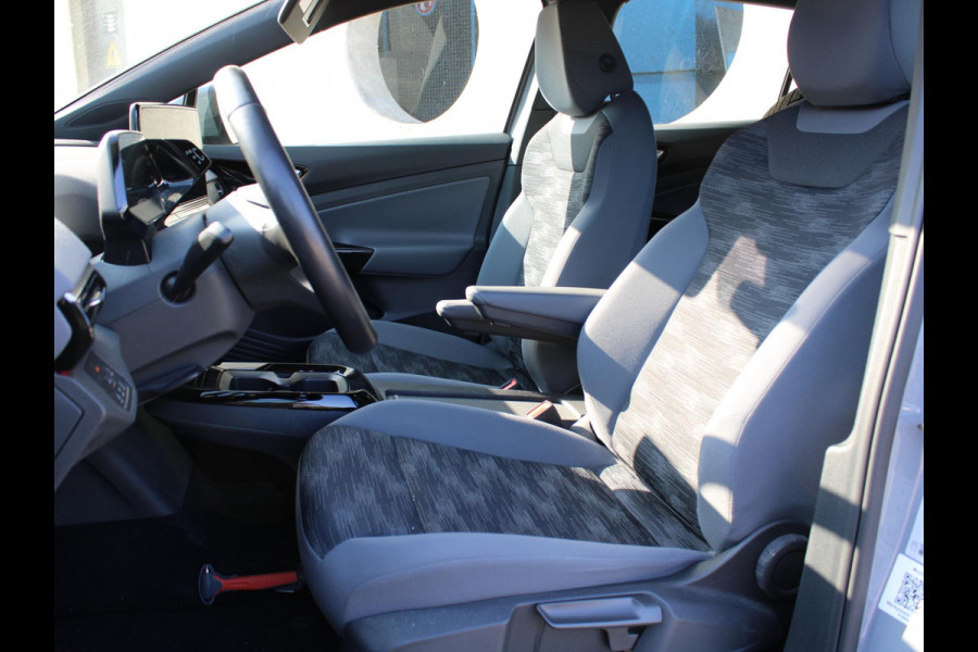 Volkswagen ID.4 Pro 77 kWh | STOEL & STUURVERWARMING | APPLE CARPLAY / ANDROID AUTO | ADAPTIEVE CRUISE CONTROL |