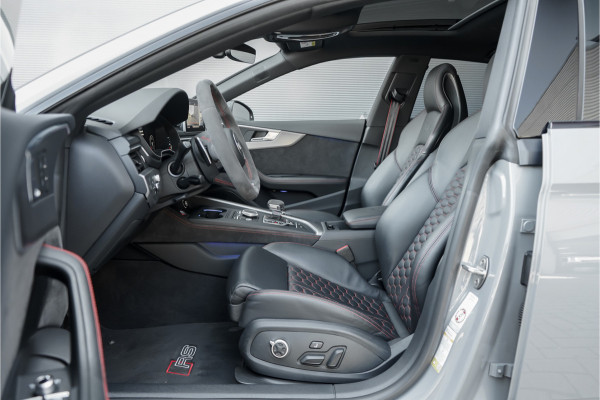 Audi A5 Sportback RS5 2.9 TFSI Quattro Pano Nardo RS Stoelen HUD ACC Black Optiek Sportuitlaat