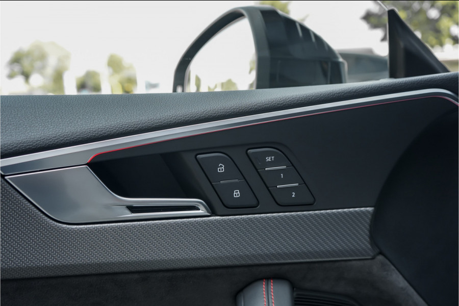 Audi A5 Sportback RS5 2.9 TFSI Quattro Pano Nardo RS Stoelen HUD ACC Black Optiek Sportuitlaat