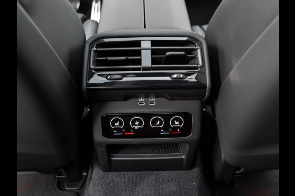 BMW M5 Touring M5 | CARBON | AKRAPOVIC | EVENTURI