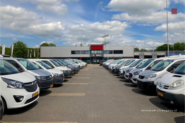 Volkswagen Caddy 1.5 TSI 115pk Camera Trekhaak Apple Carplay