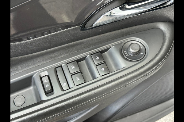 Opel Mokka X 1.4 Turbo Innovation Automaat Navi Camera Schuifdak