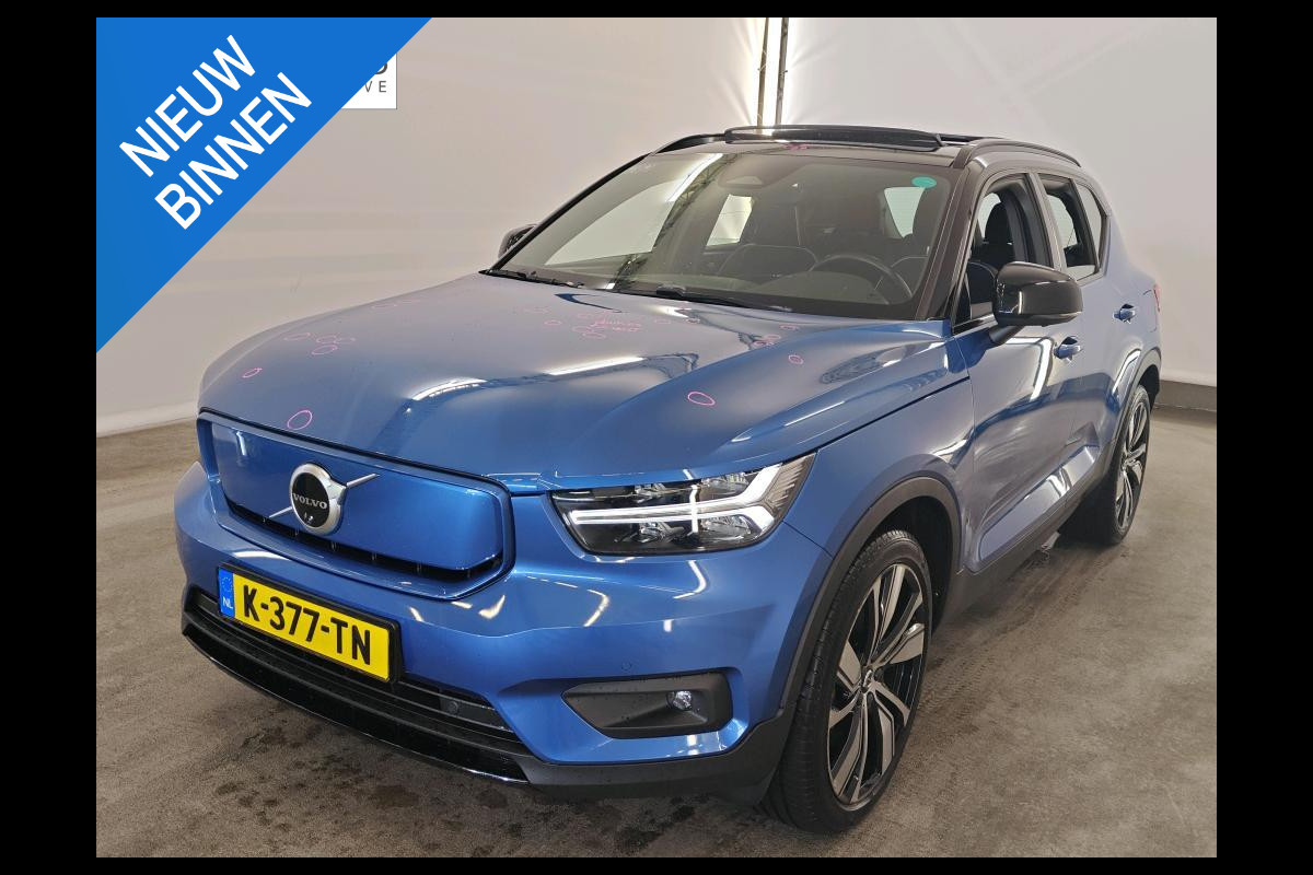 Volvo XC40 Recharge P8 AWD R-Design PANODAK | TREKHAAK