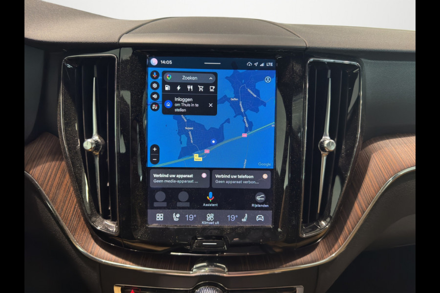 Volvo XC60 T6 Aut. Long Range Plus Bright Leder Parkeercamera 350pk