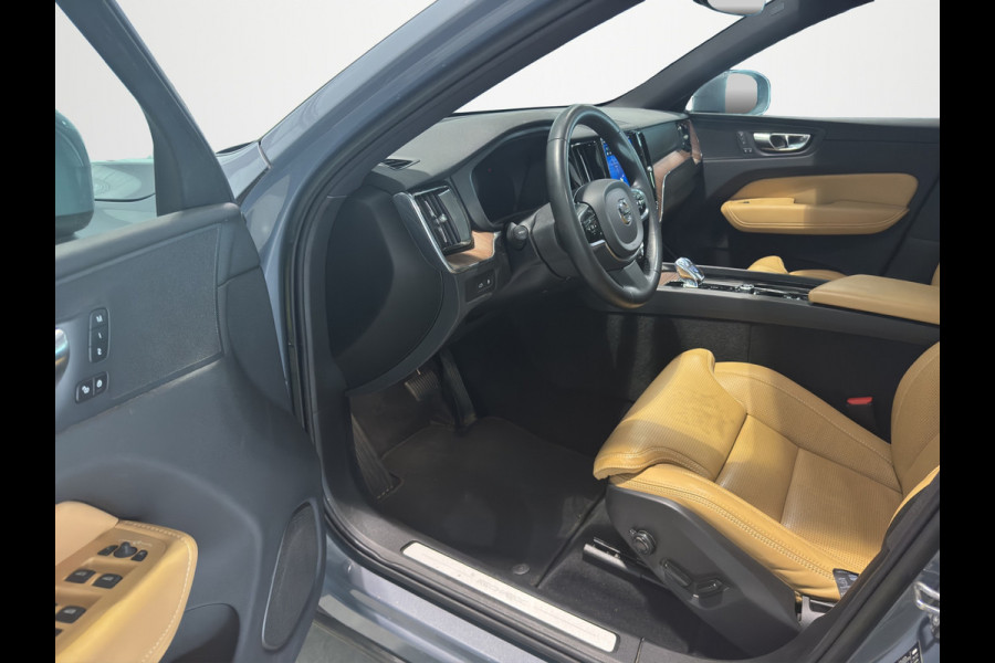 Volvo XC60 T6 Aut. Long Range Plus Bright Leder Parkeercamera 350pk