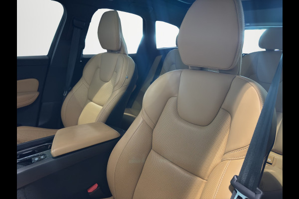 Volvo XC60 T6 Aut. Long Range Plus Bright Leder Parkeercamera 350pk