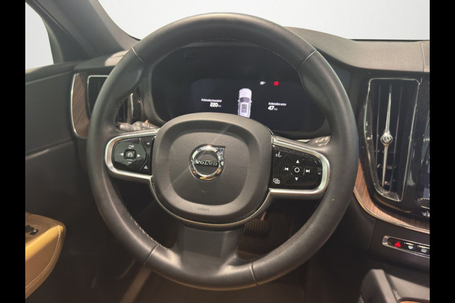 Volvo XC60 T6 Aut. Long Range Plus Bright Leder Parkeercamera 350pk