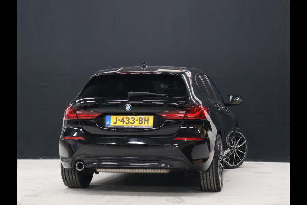 BMW 1-serie 118i Executive Edition [ADAPTIVE CRUISE, SPORT LINE, APPLE CARPLAY, ANDROID, STOELVERWARMING, LED, PDC V+A, CLIMATE CONTROL, NAVIGATIE, PRIVACY GLASS, DAB, BLUETOOTH, NIEUWSTAAT]