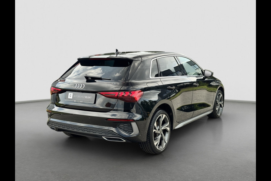 Audi A3 Sportback 40 TFSI e S-line | B&O | Elektr. achterklep | Dodehoek | Carplay | Camera | Virtual | Dealer onderhouden