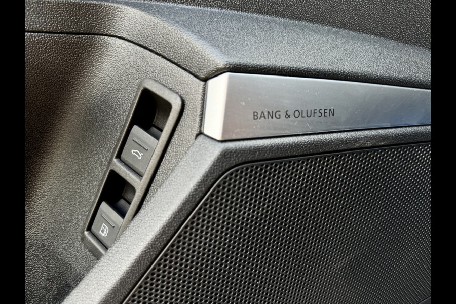 Audi A3 Sportback 40 TFSI e S-line | B&O | Elektr. achterklep | Dodehoek | Carplay | Camera | Virtual | Dealer onderhouden