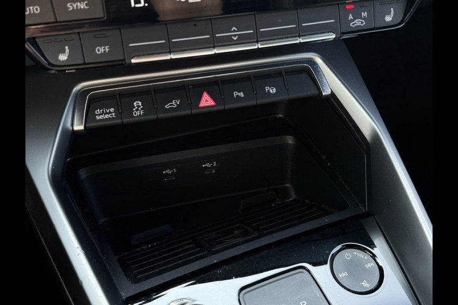 Audi A3 Sportback 40 TFSI e S-line | B&O | Elektr. achterklep | Dodehoek | Carplay | Camera | Virtual | Dealer onderhouden