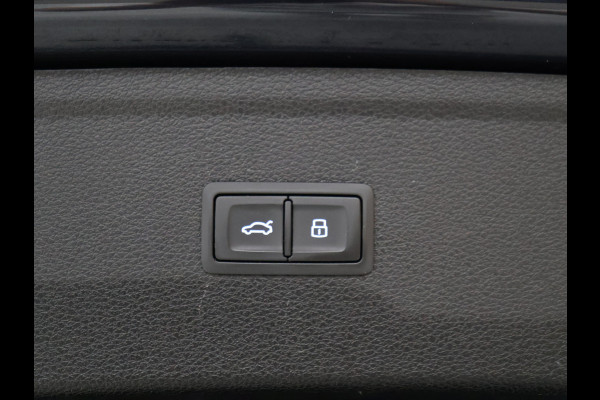 Audi Q5 55 TFSI e quattro Competition [PANORAMADAK, APPLE CARPLAY, ANDROID, 360 CAMERA, ELEKTRISCHE STOELEN, STOELVERWARMING, LED, DIGITAL DASH, HALF LEDER, PDC V+A, KEYLESS, CRUISE CONTROL, CLIMATE CONTROL, ELEKTRISCHE ACHTERKLE