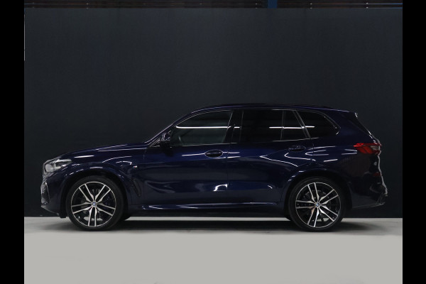BMW X5 xDrive45e M Sport High Executive [PANORAMADAK, SKYLOUNGE, HARMAN/KARDON, HEAD-UP, LUCHTVERING, ADAPTIVE LED, APPLE CARPLAY, ANDROID, MEMORY SEATS, STOELVERWARMING, VOL LEDER, SOFT CLOSE, ELEKTRISCHE ACHTERKLEP, 360 CAMERA