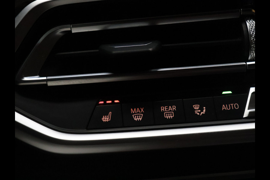 BMW X5 xDrive45e M Sport High Executive [PANORAMADAK, SKYLOUNGE, HARMAN/KARDON, HEAD-UP, LUCHTVERING, ADAPTIVE LED, APPLE CARPLAY, ANDROID, MEMORY SEATS, STOELVERWARMING, VOL LEDER, SOFT CLOSE, ELEKTRISCHE ACHTERKLEP, 360 CAMERA
