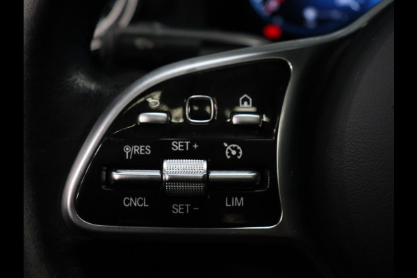 Mercedes-Benz CLA-Klasse 180 Business Solution Luxury [PANORAMADAK, PREMIUM SOUND, MEMORY SEATS, ELEKTRISCHE STOELEN, MULTIBEAM LED, STOELVERWARMING, CAMERA, SFEERVERLICHTING, PDC V+A, CRUISE CONTROL, GROOT NAVIGATIE, CLIMATE CONTROL, KEYLESS, W