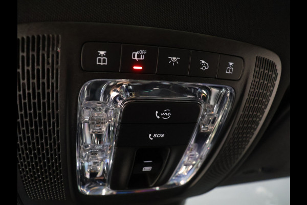 Mercedes-Benz CLA-Klasse 180 Business Solution Luxury [PANORAMADAK, PREMIUM SOUND, MEMORY SEATS, ELEKTRISCHE STOELEN, MULTIBEAM LED, STOELVERWARMING, CAMERA, SFEERVERLICHTING, PDC V+A, CRUISE CONTROL, GROOT NAVIGATIE, CLIMATE CONTROL, KEYLESS, W