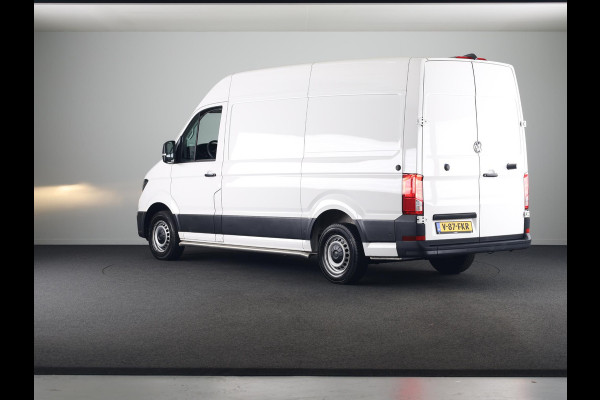 Volkswagen Crafter 35 2.0 TDI L4H3 Highline EURO VI 140 pk Automaat | Verlengde garantie | Navigatie | Parkeersensoren (Park assist) | Achteruitrijcamera | Adaptieve cruise control |