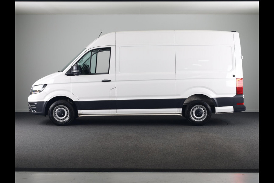 Volkswagen Crafter 35 2.0 TDI L4H3 Highline EURO VI 140 pk Automaat | Verlengde garantie | Navigatie | Parkeersensoren (Park assist) | Achteruitrijcamera | Adaptieve cruise control |