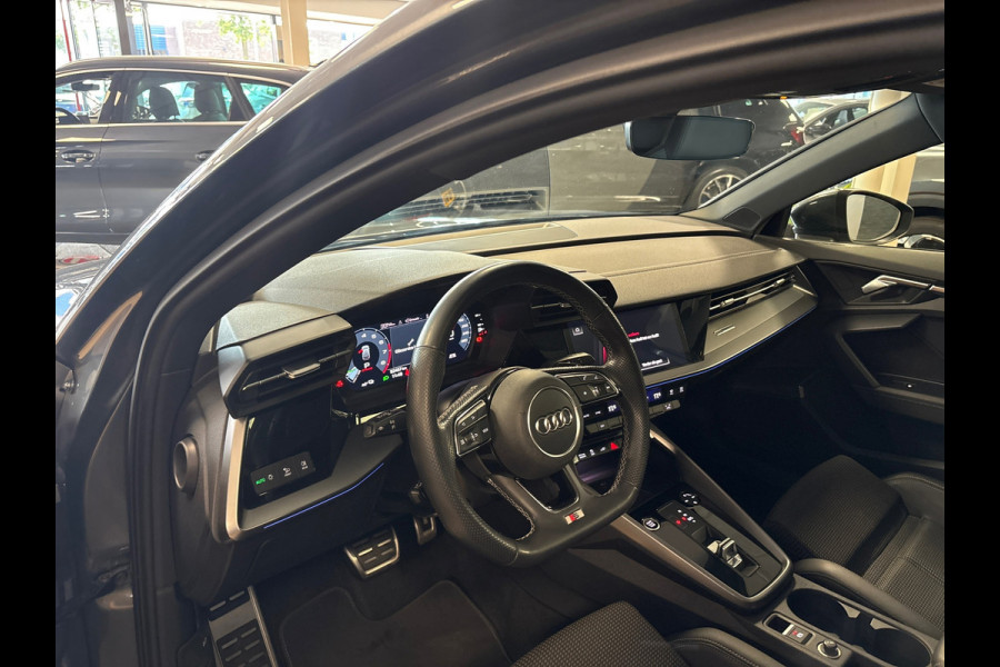 Audi A3 Sportback 40 TFSI e Advanced edition S-line / B&O / camera / sfeer verlichting