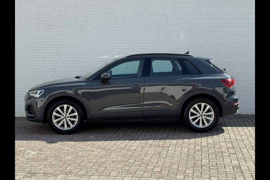 Audi Q3 35 TFSI S Line Pro Line Climate control Cruise LED Stoelverwarming Apple / Android Navi PDC voor/achter