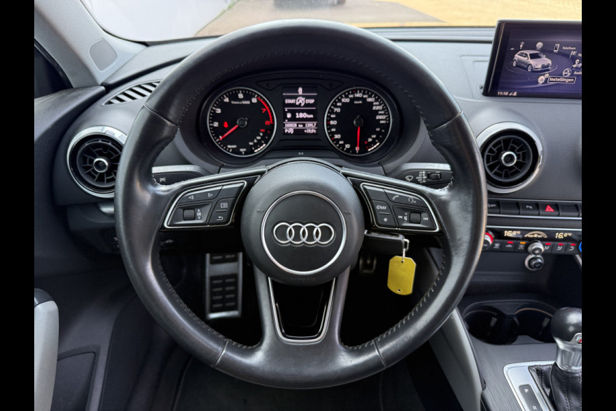 Audi A3 S-line 1.5 TFSI Automaat *EXPORT/HANDEL* Motor tikt/Engine ticking Climate Control Camera Navigatie Trekhaak Stoelverwarming Parkeersensoren